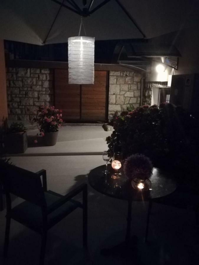 Studio Apartman Providence Σίμπενικ Εξωτερικό φωτογραφία